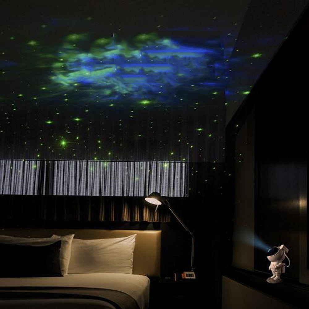 Creative Astronaut Galaxy Starry Sky Projector Nightlight - USB Bedroom Table Lamp