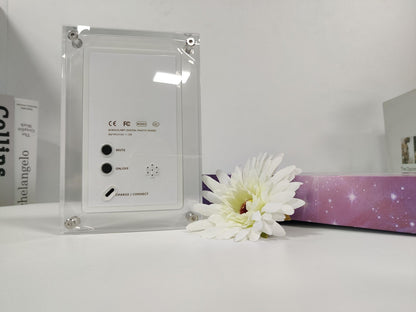 Acrylic Digital Photo & Video Frame with Built-in Battery